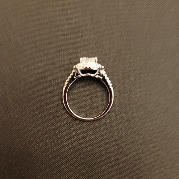 Cubic Zirconia Round Ring - Picture 7 of 7